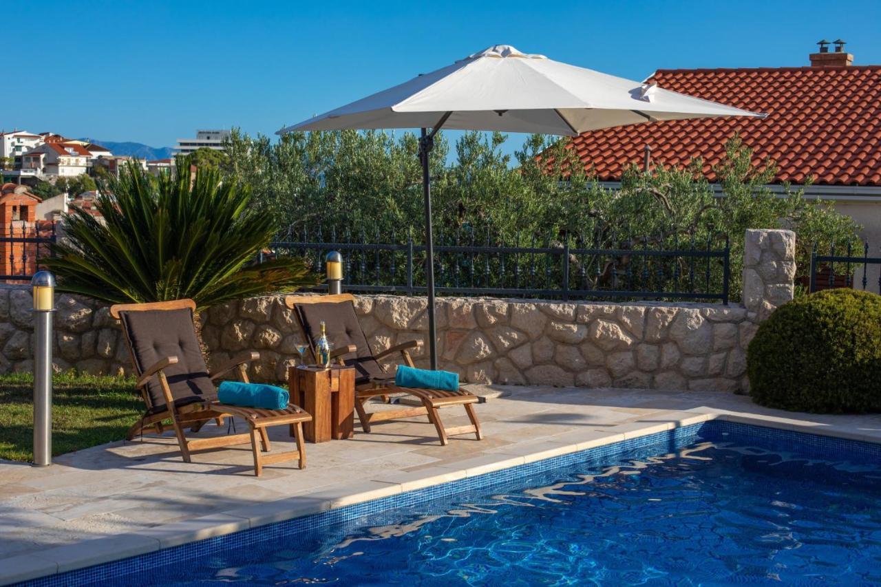 Villa Old Olive, 3Lovelyvillas 포드고라 외부 사진