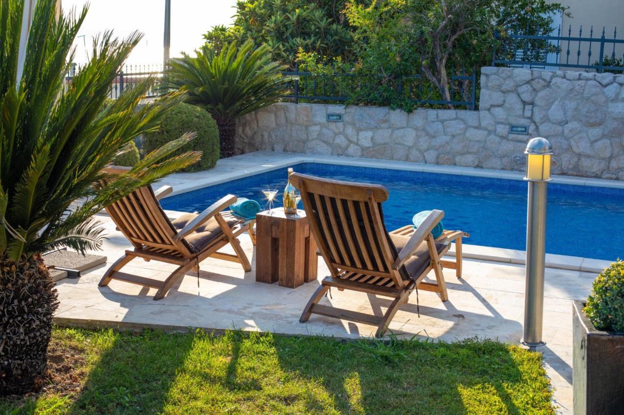 Villa Old Olive, 3Lovelyvillas 포드고라 외부 사진