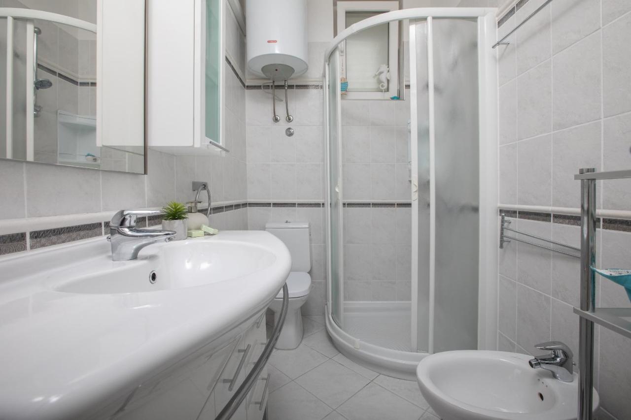 Villa Old Olive, 3Lovelyvillas 포드고라 외부 사진
