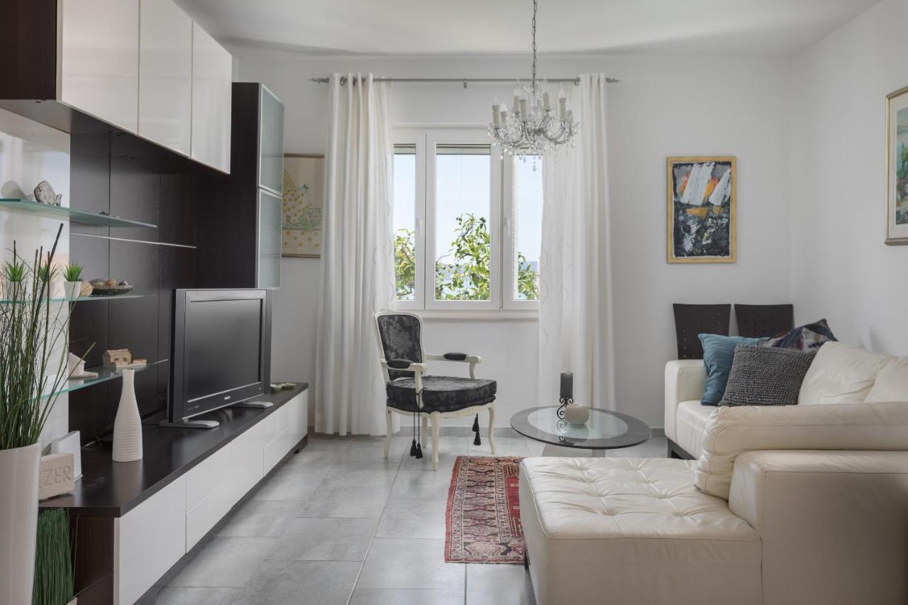 Villa Old Olive, 3Lovelyvillas 포드고라 외부 사진